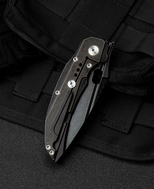 Bestech Exploit BT2005C CPM-S35VN Blade Titanium Handle Frame Lock Folding Knife