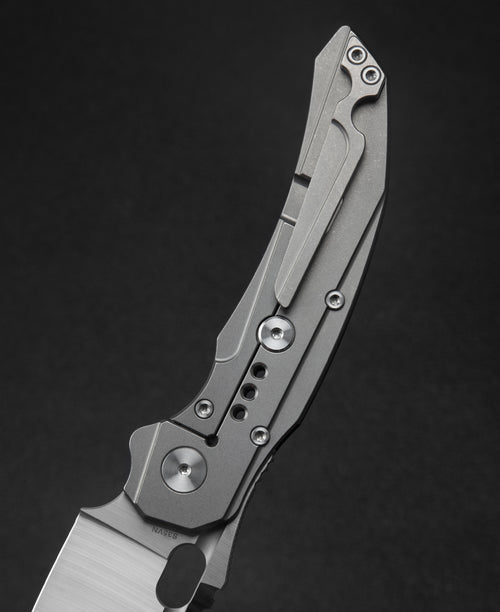 Bestech Exploit BT2005E CPM-S35VN Blade Titanium+Carbon Fiber Handle Frame Lock Folding Knife