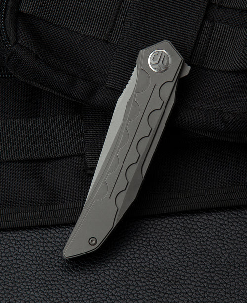 Bestech Samari BT2009A M390 Blade Titanium Handle Frame Lock Folding Knife