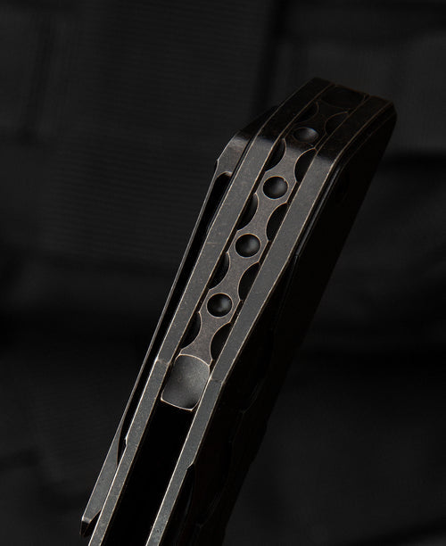 Bestech Samari BT2009B M390 Blade Titanium Handle Frame Lock Folding Knife