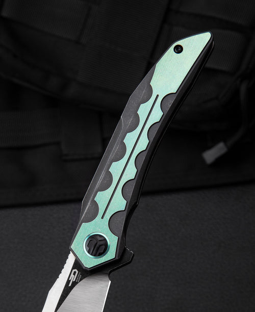 Bestech Samari BT2009C M390 Blade Titanium Handle Frame Lock Folding Knife
