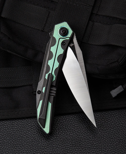 Bestech Samari BT2009C M390 Blade Titanium Handle Frame Lock Folding Knife