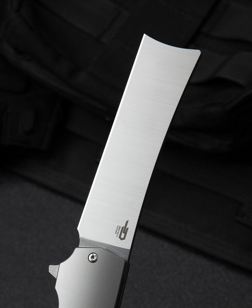 Bestech Spanish Tip Razor BT2101A M390 Blade Titanium+Carbon Fiber Handle Frame Lock Folding Knife