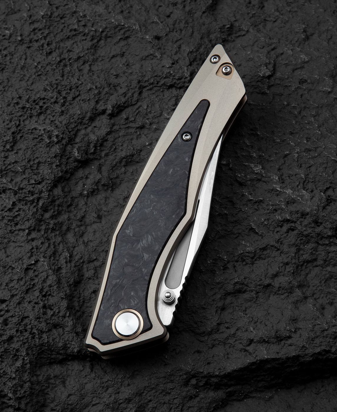 Bestech Togatta BT2102F M390 Blade Titanium+Carbon Fiber Inlay Handle Frame Lock Folding Knife