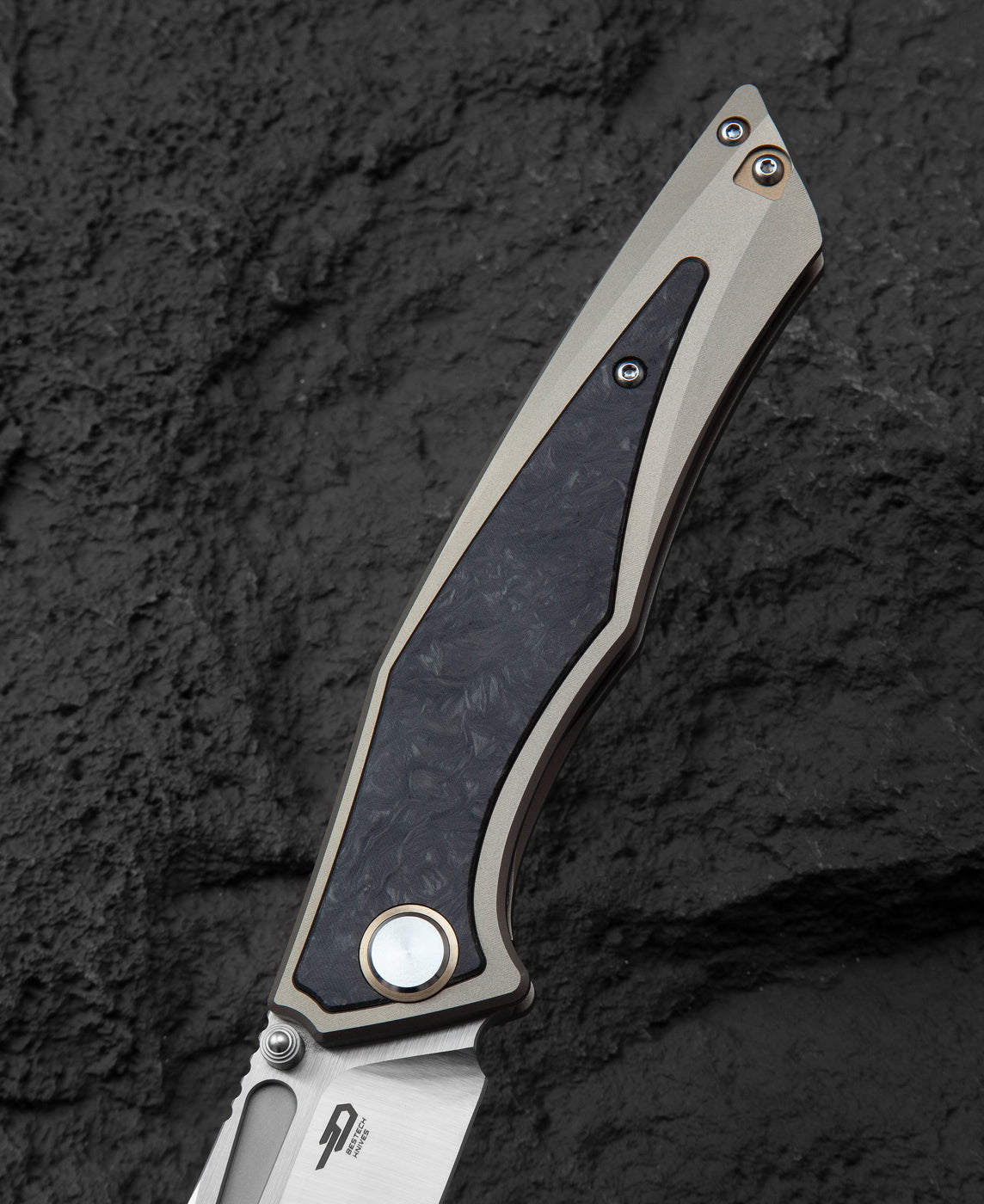 Bestech Togatta BT2102F M390 Blade Titanium+Carbon Fiber Inlay Handle Frame Lock Folding Knife