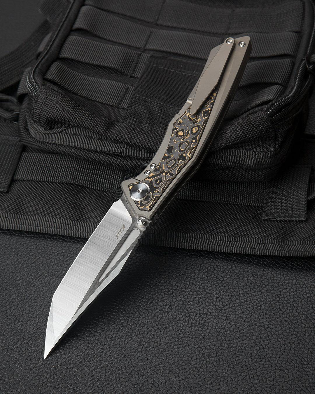 Bestech Togatta BT2102G M390 Blade Titanium+ Damascus Copper Carbon Inlay Handle Frame Lock Folding Knife