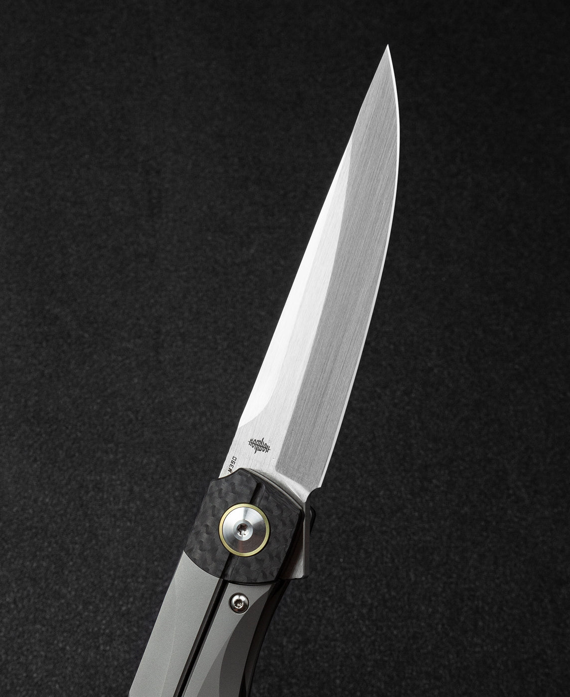 Bestech Thyra BT2106A M390 Blade Titanium+Carbon Fiber Inlay Handle Frame Lock Folding Knife