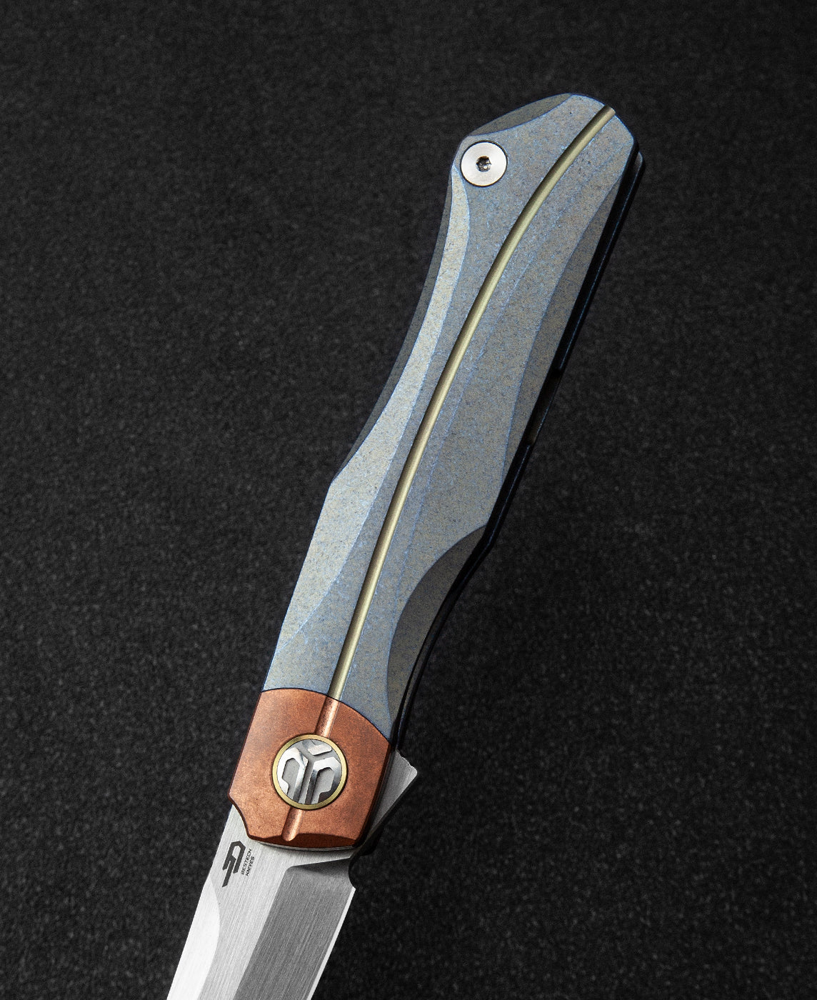 Bestech Thyra BT2106D M390 Blade Titanium+Red Copper Inlay Handle Frame Lock Folding Knife