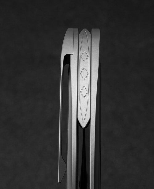 Bestech Nuke BT2107A M390 Blade Titanium+Black Blue Carbon Fiber Inlay Handle Frame Lock Folding Knife