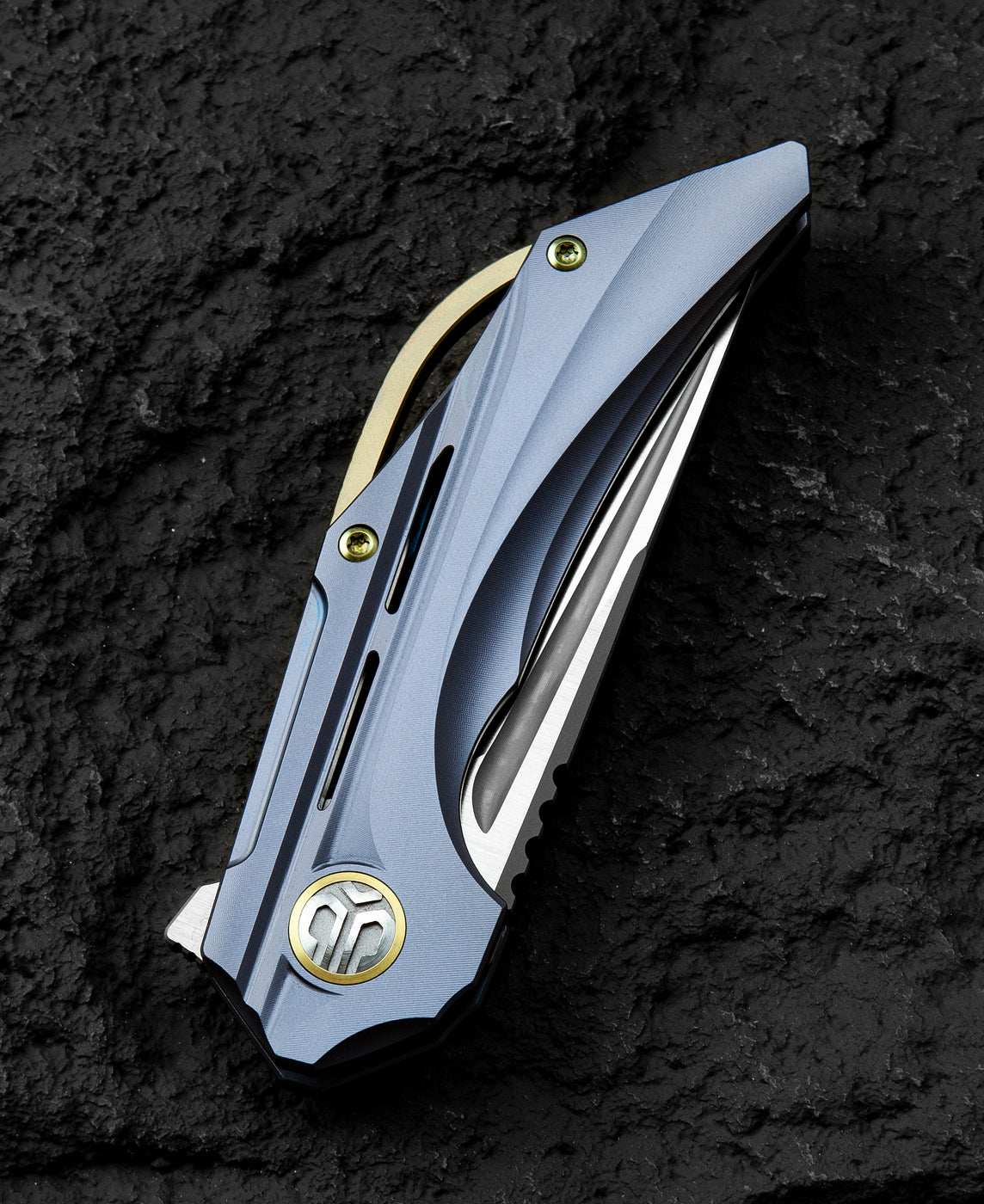 Bestech Vigil BT2201B M390 Blade Titanium Handle Frame Lock Folding Knife