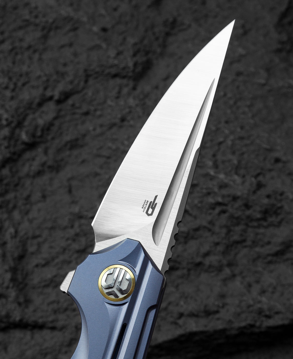 Bestech Vigil BT2201B M390 Blade Titanium Handle Frame Lock Folding Knife