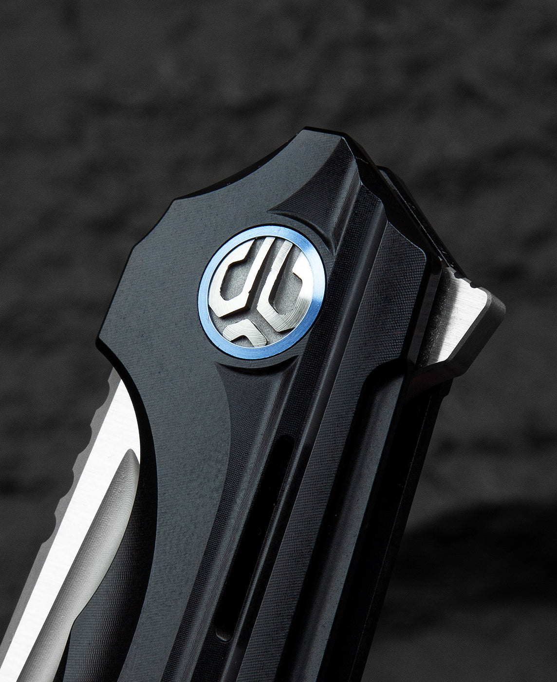 Bestech Vigil BT2201C M390 Blade Titanium Handle Frame Lock Folding Knife