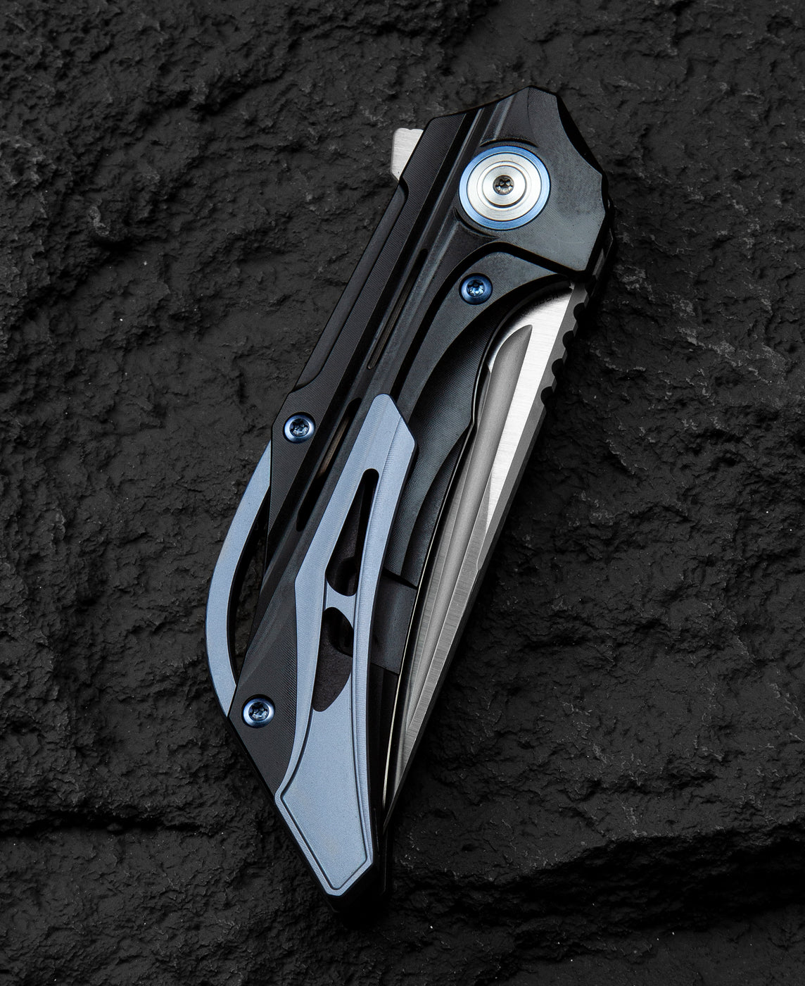 Bestech Vigil BT2201C M390 Blade Titanium Handle Frame Lock Folding Knife