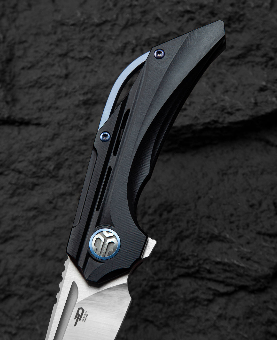 Bestech Vigil BT2201C M390 Blade Titanium Handle Frame Lock Folding Knife