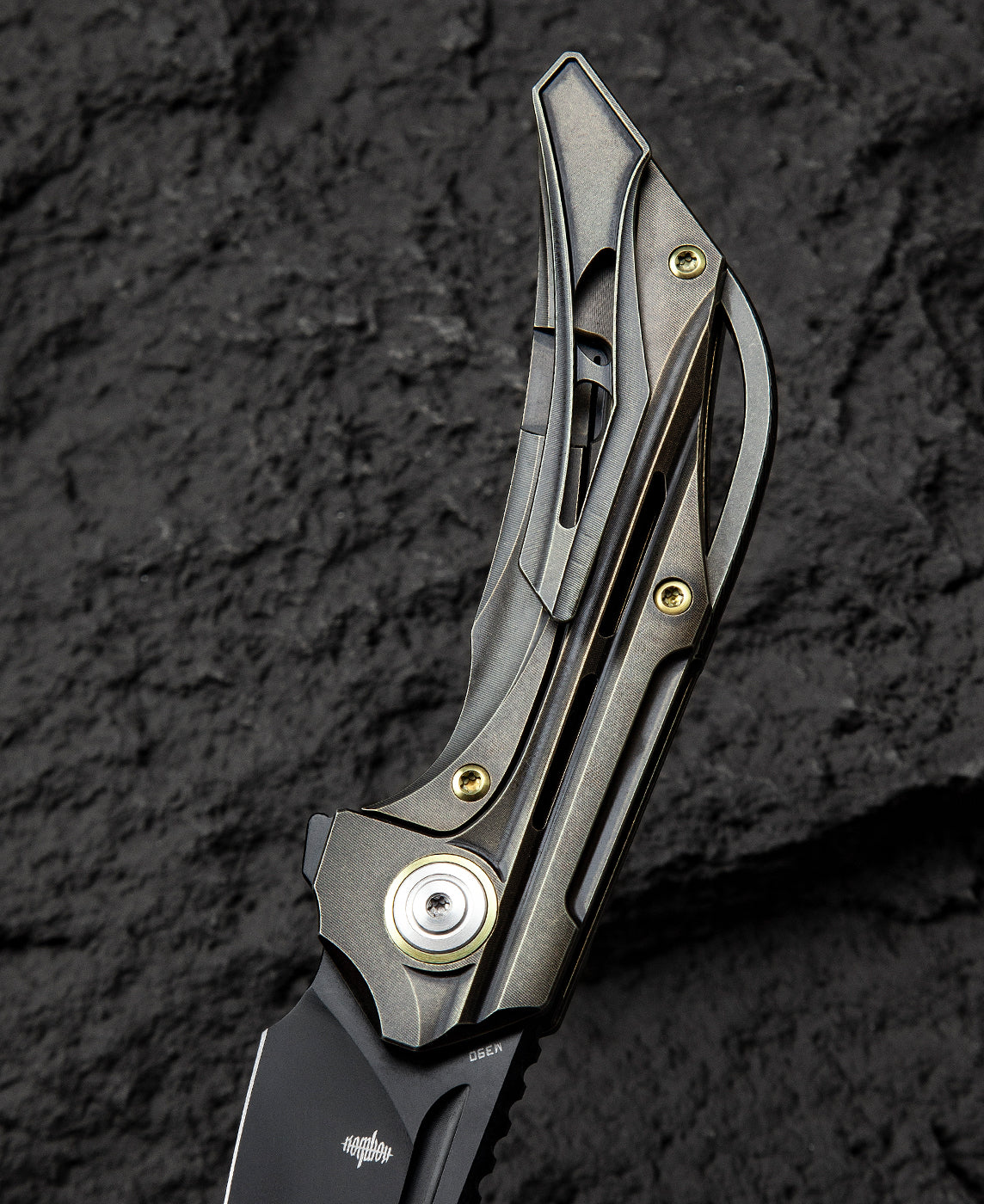 Bestech Vigil BT2201D M390 Blade Titanium Handle Frame Lock Folding Knife