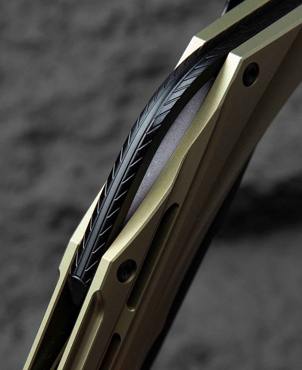 Bestech Vigil BT2201E M390 Blade Titanium Handle Frame Lock Folding Knife