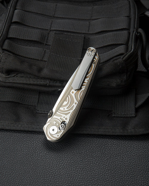 Bestech Mothus BT2206B M390 Blade Titanium Handle Crossbar Lock Folding Knife