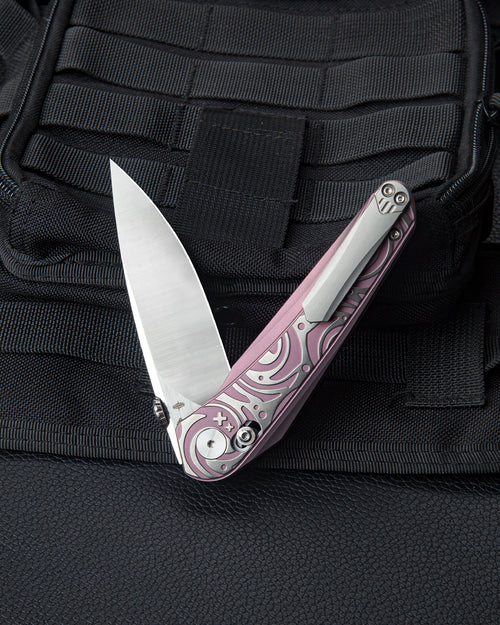 Bestech Mothus BT2206D M390 Blade Titanium Handle Crossbar Lock Folding Knife