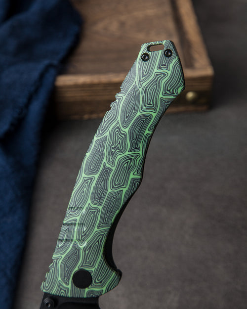 Bestech Keen II BT2301E CPM-S35VN Blade Black Green G10+Titanium Handle Frame Lock Folding Knife