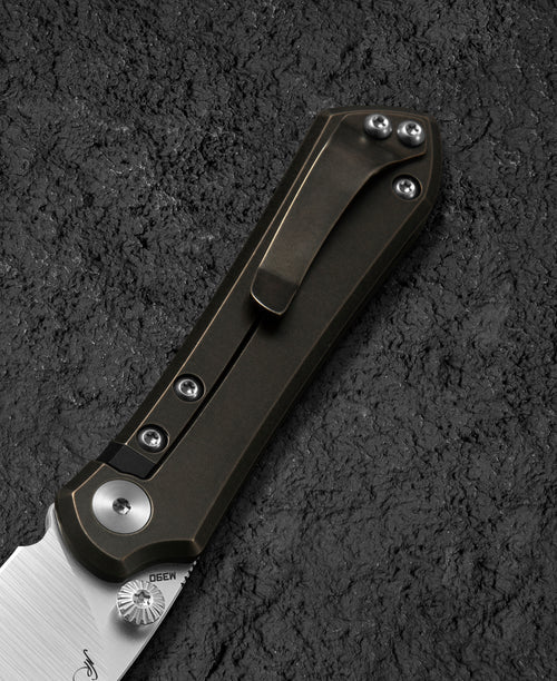 Bestech Icarus BT2302A M390 Blade Titanium Handle Frame Lock Folding Knife
