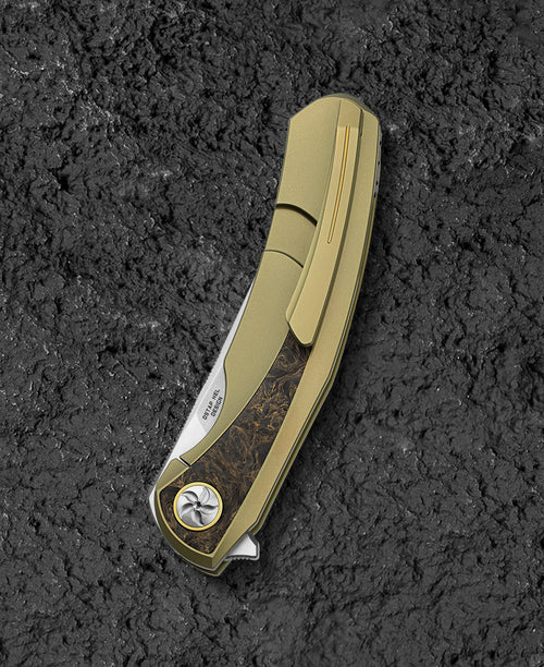 Bestech Sambac BT2402A MagnaCut Blade Titanium+Fat Carbon Fiber Handle Frame Lock Folding Knife