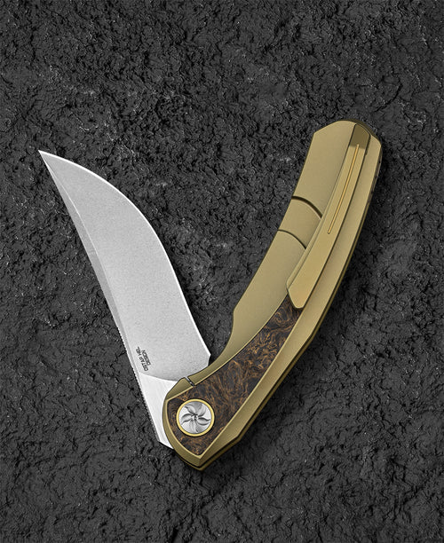 Bestech Sambac BT2402A MagnaCut Blade Titanium+Fat Carbon Fiber Handle Frame Lock Folding Knife