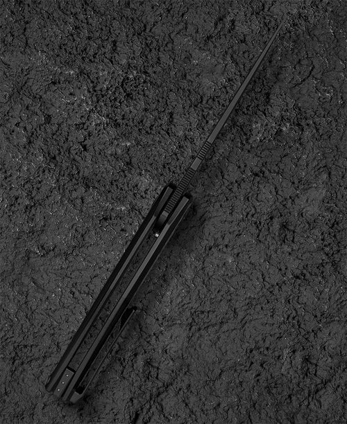 Bestech Sambac BT2402B MagnaCut Blade Titanium+Fat Carbon Fiber Handle Frame Lock Folding Knife