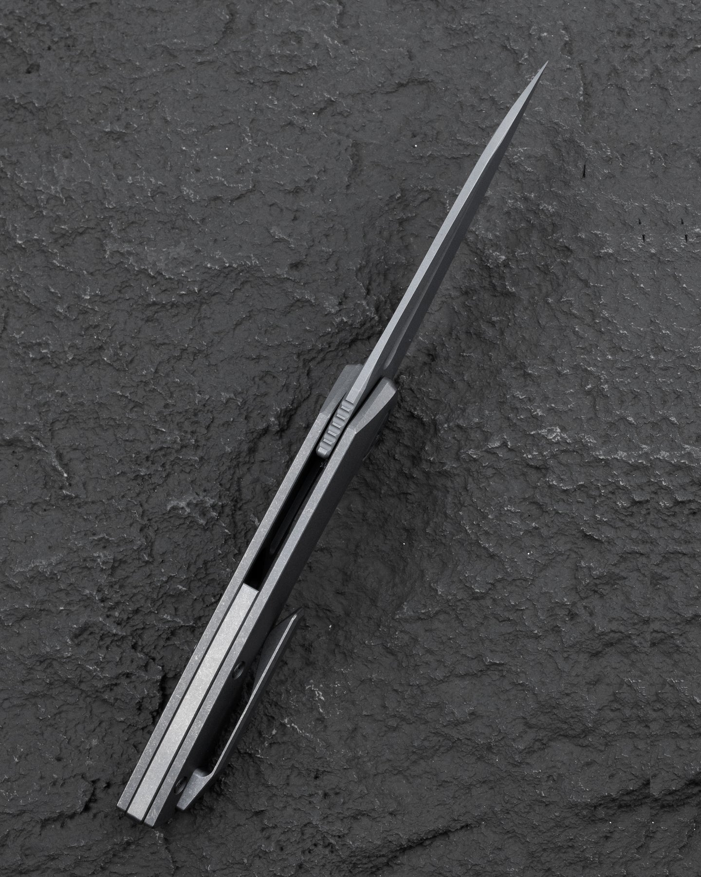 Bestech VK-NAVI BT2404B MagnaCut Blade Titanium Handle Frame Lock Folding Knife