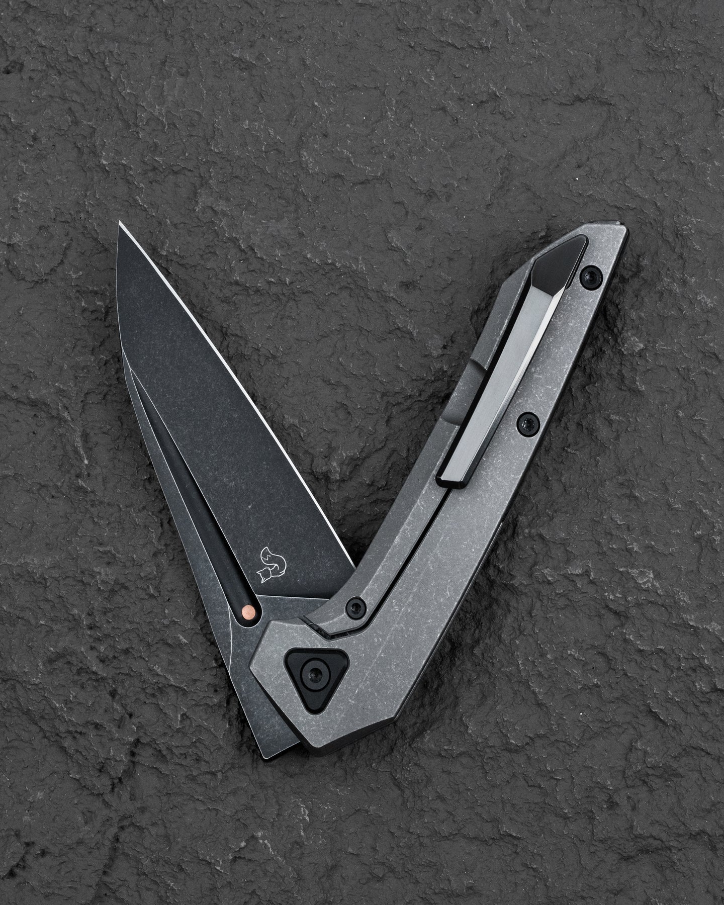 Bestech VK-NAVI BT2404D MagnaCut Blade Titanium Handle Frame Lock Folding Knife