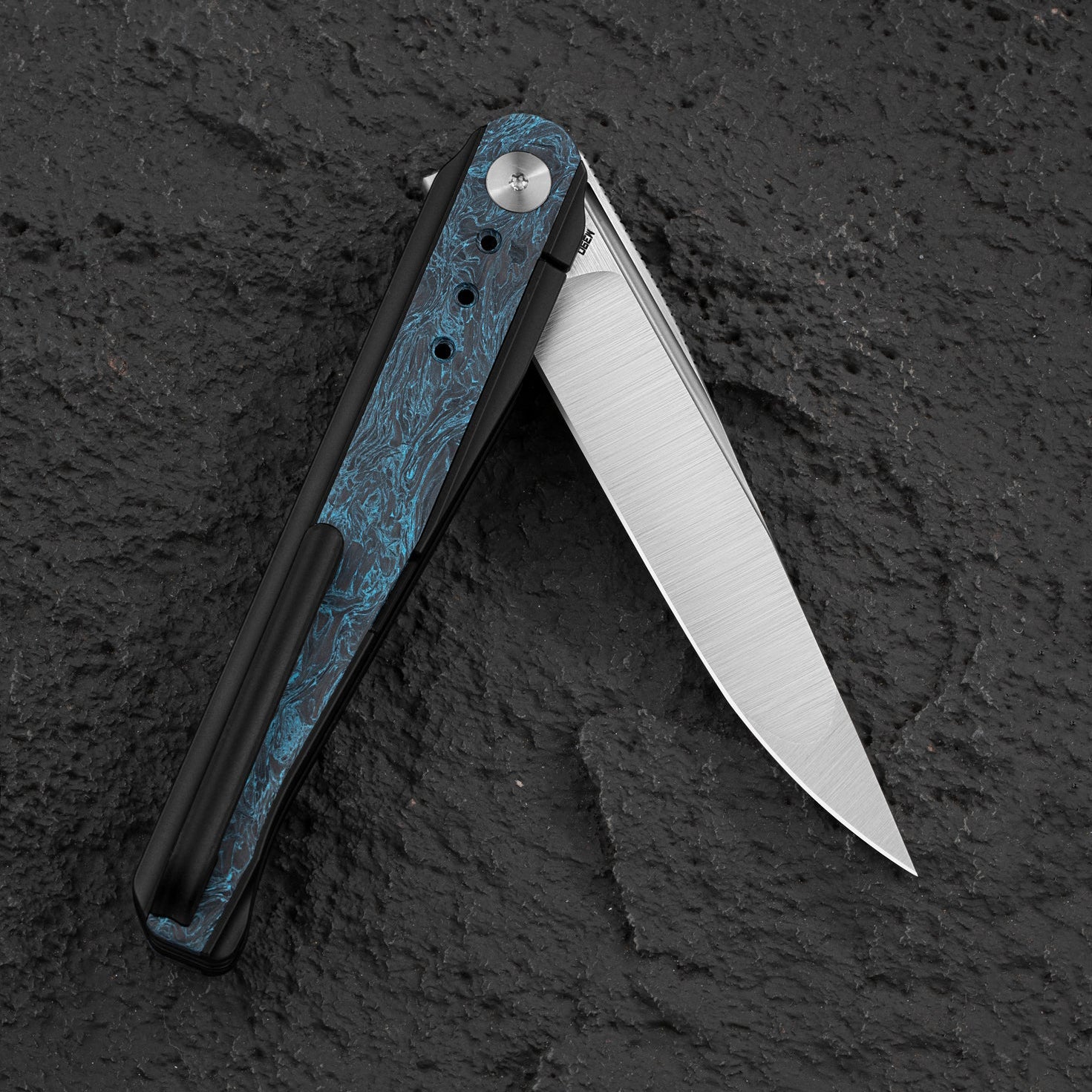 Bestech Knives Spear Phisher BT2405C M390 Blade Titanium+Marble Carbon Fiber Handle Edc Folding Knife