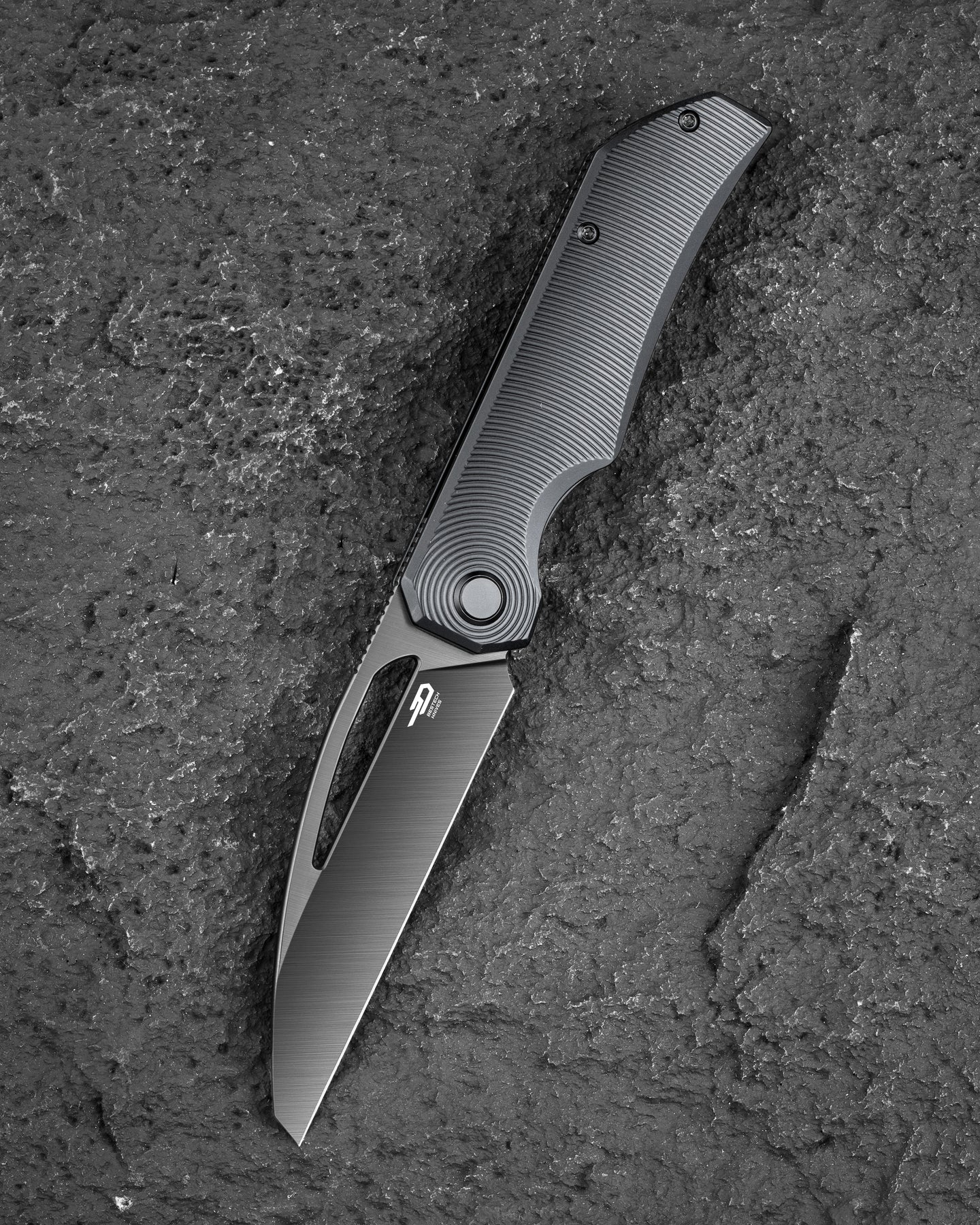 Bestech Taipan BT2503E MagnaCut Blade Titanium Handle Frame Lock Folding Knife
