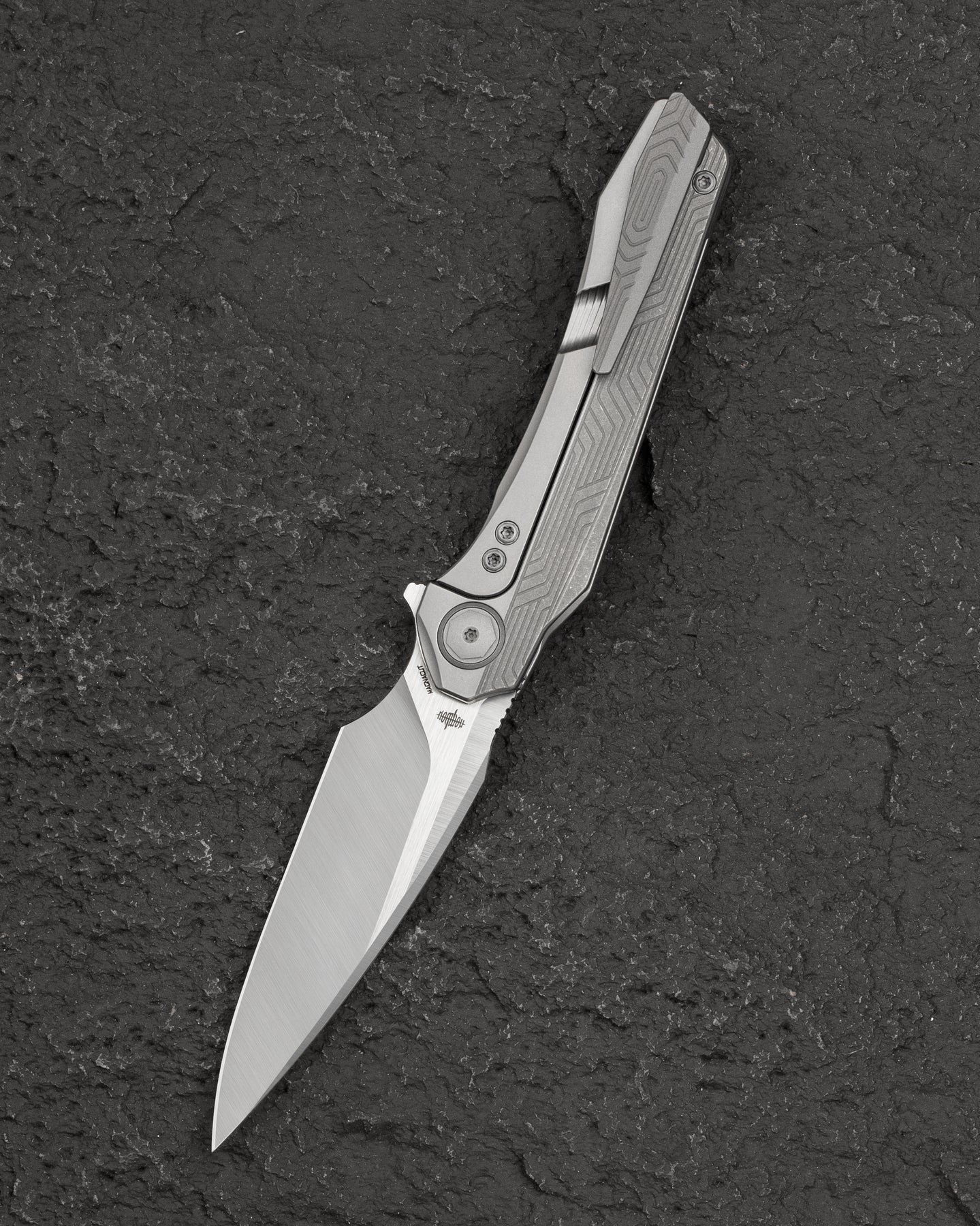 Bestech Wet Nellie BT2505B MagnaCut Blade Titanium Handle Button Frame Lock