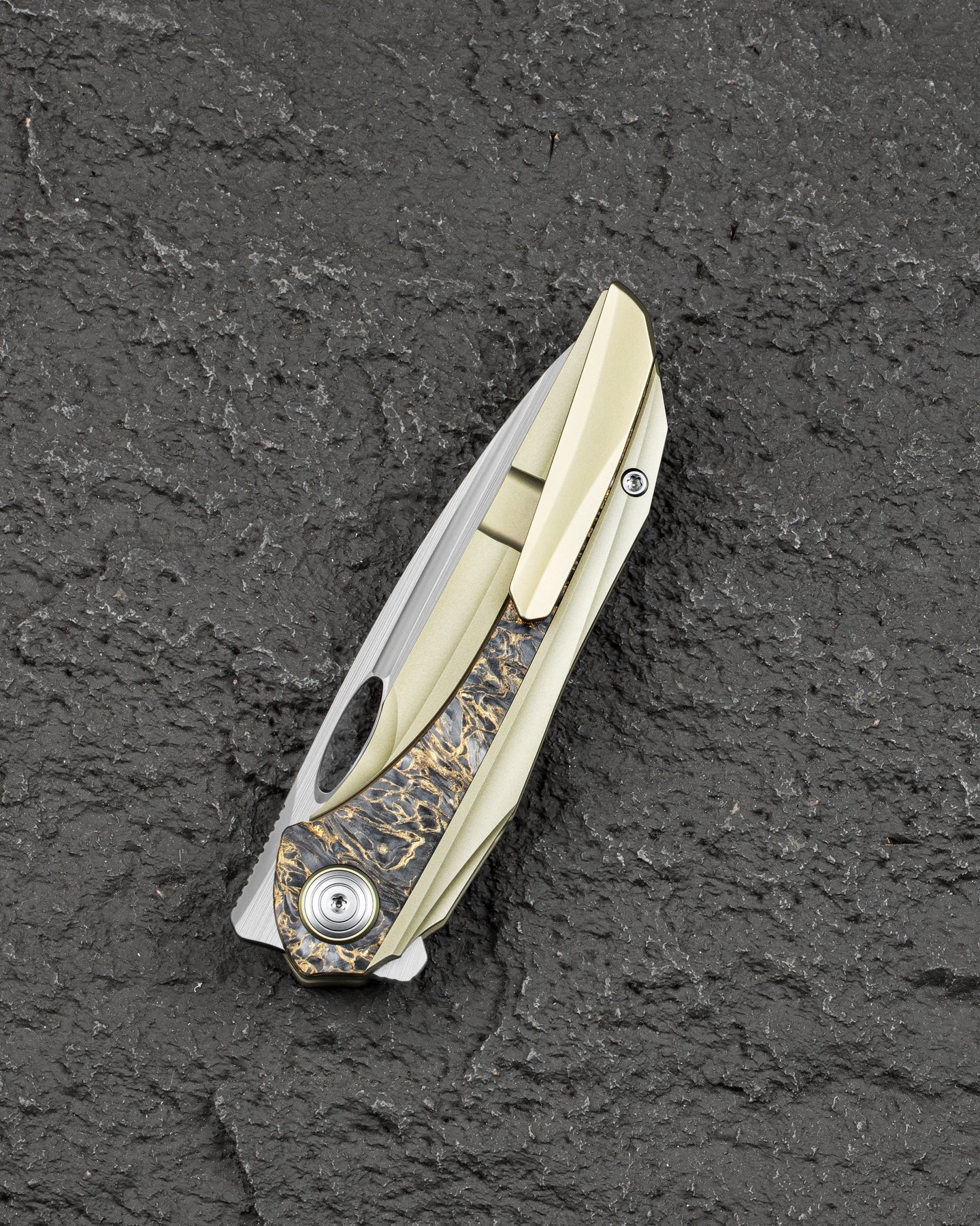 Bestech SENU BT2601C CPM-S90V Blade Titanium Handle Frame Lock Folding Knife