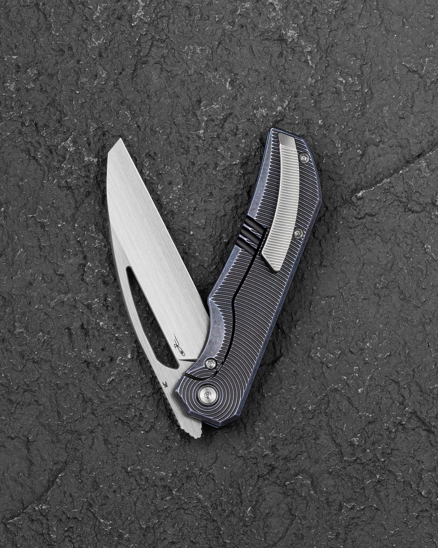 Bestech Mini Taipan BT2603D MagnaCut Blade Titanium Handle Frame Lock Folding Knife