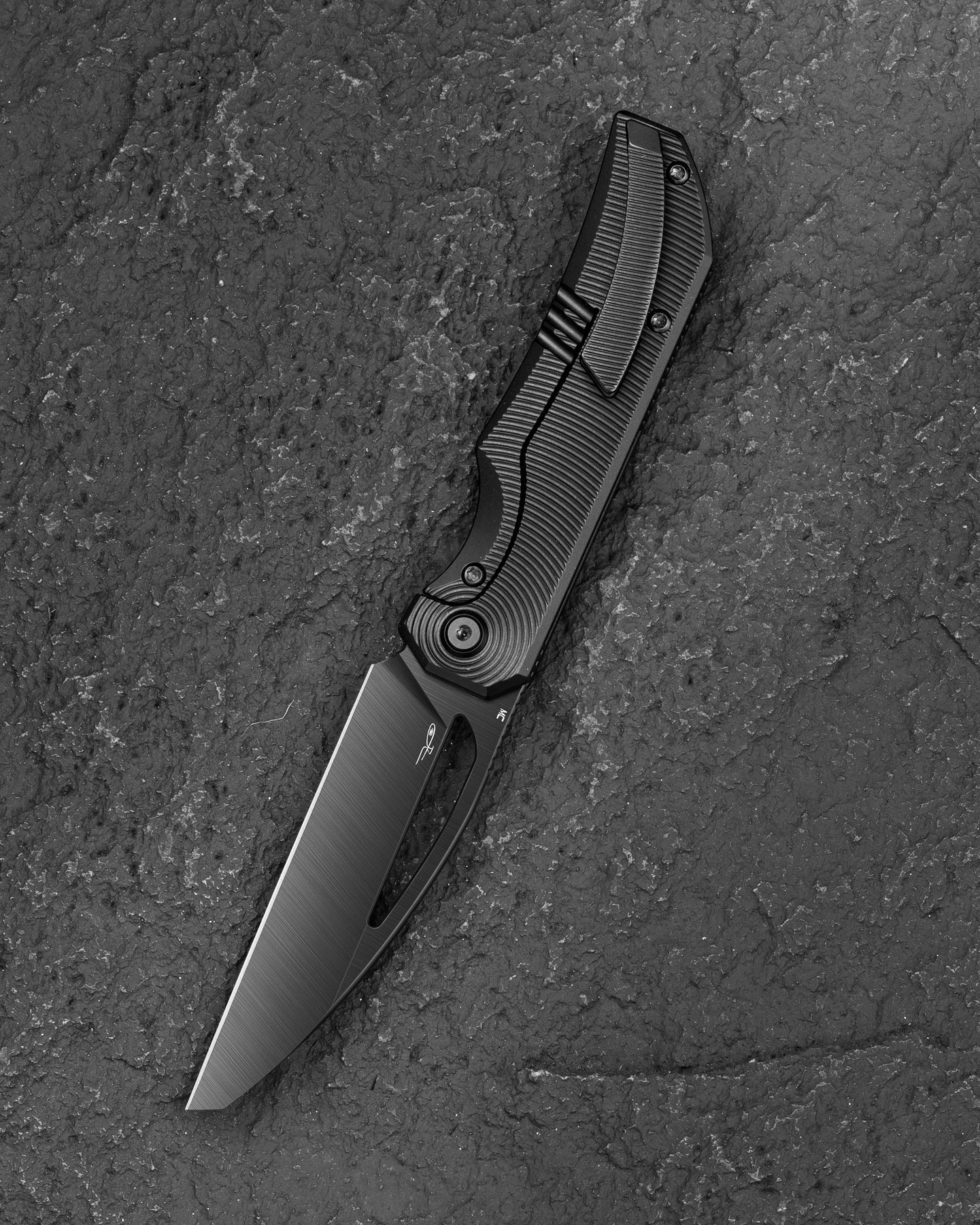 Bestech Mini Taipan BT2603E MagnaCut Blade Titanium Handle Frame Lock Folding Knife
