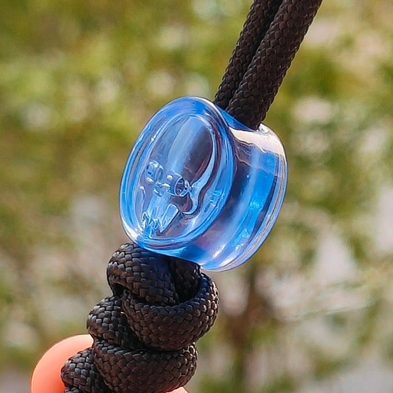 SnakeSword Resin Lanyard Beads Transparent blue Resin Skull Knives EDC Beads 3 PCS