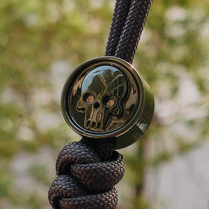 SnakeSword Resin Lanyard Beads military Green Resin Skull Knives EDC Beads 3 PCS