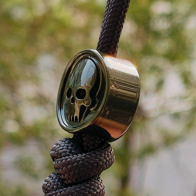 SnakeSword Resin Lanyard Beads military Green Resin Skull Knives EDC Beads 3 PCS