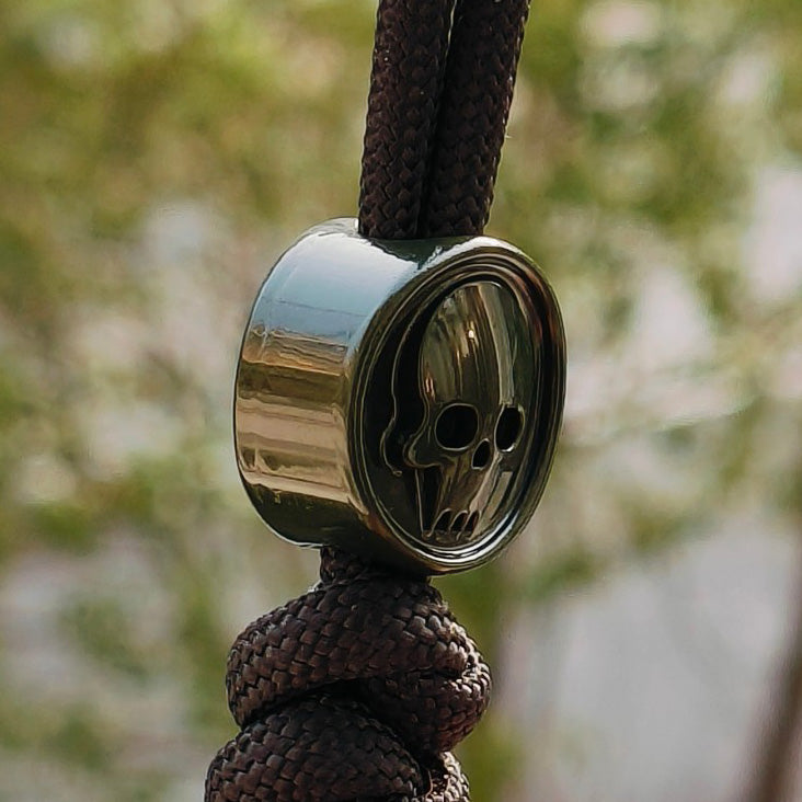 SnakeSword Resin Lanyard Beads military Green Resin Skull Knives EDC Beads 3 PCS