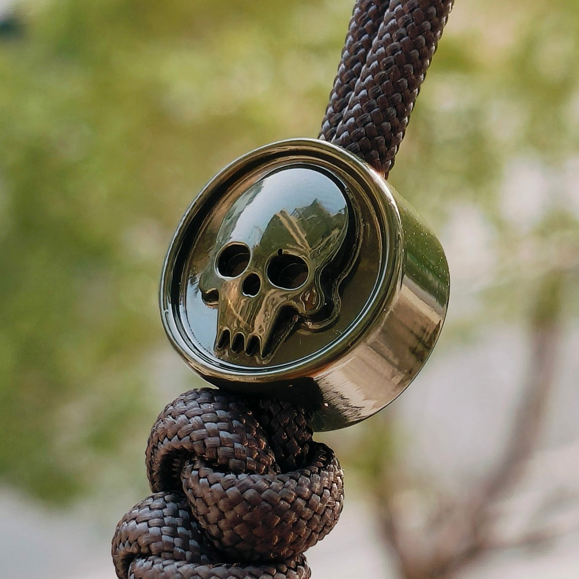 SnakeSword Resin Lanyard Beads military Green Resin Skull Knives EDC Beads 3 PCS