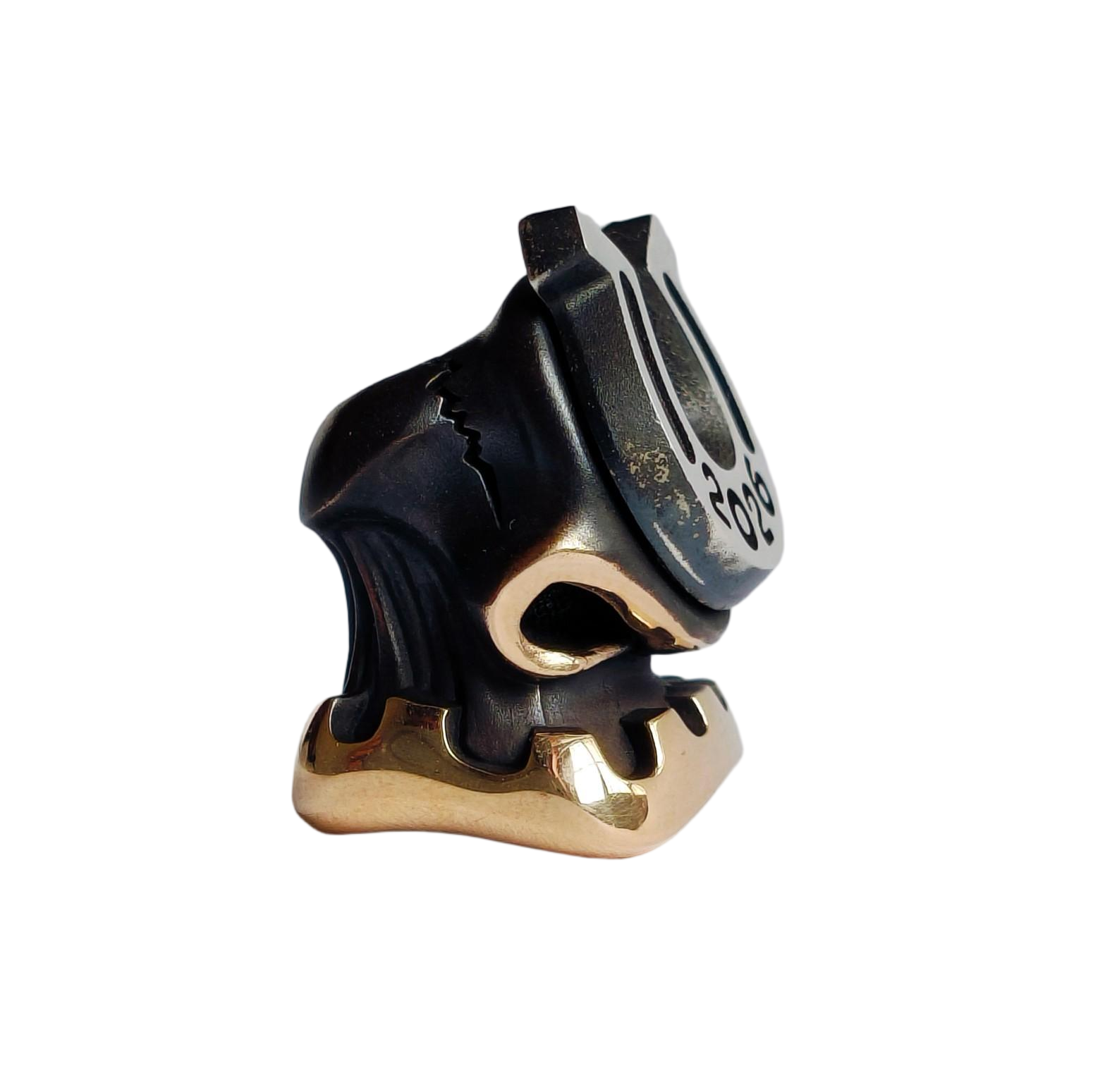 Alex Peshkov 2026 Horse's Hoof Lucky Bead Custom Knife Lanyard bead Edc Beads