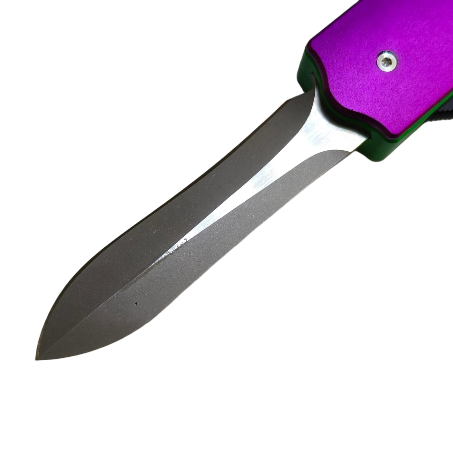 Sao Squid OTF knife closed side profile — 95mm closed length automatic knife showing pocket clip alignment.