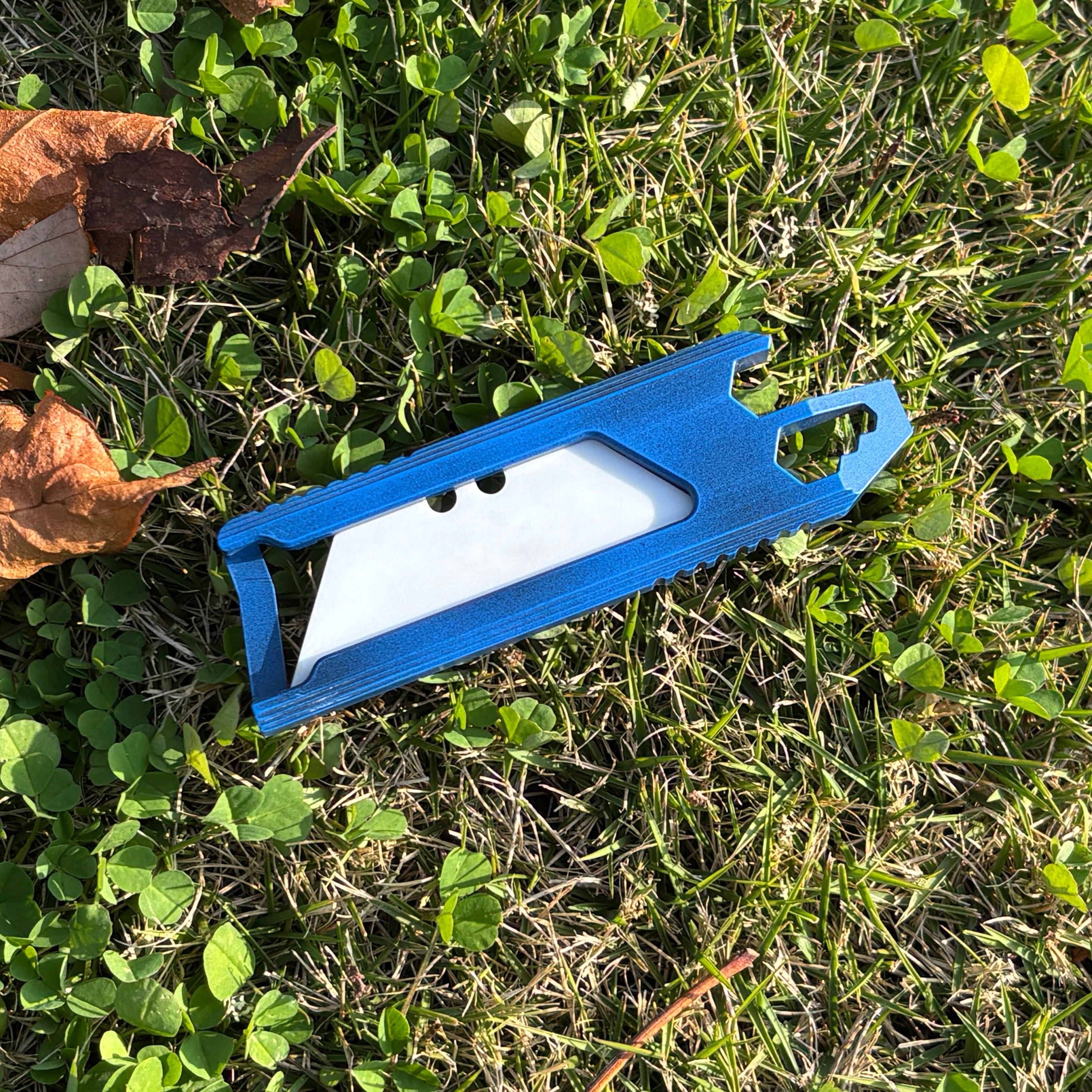 SnakeSword Honey Badger II Pro Titanium Multi-Tool Utility Knife EDC Tools Distressed Blue