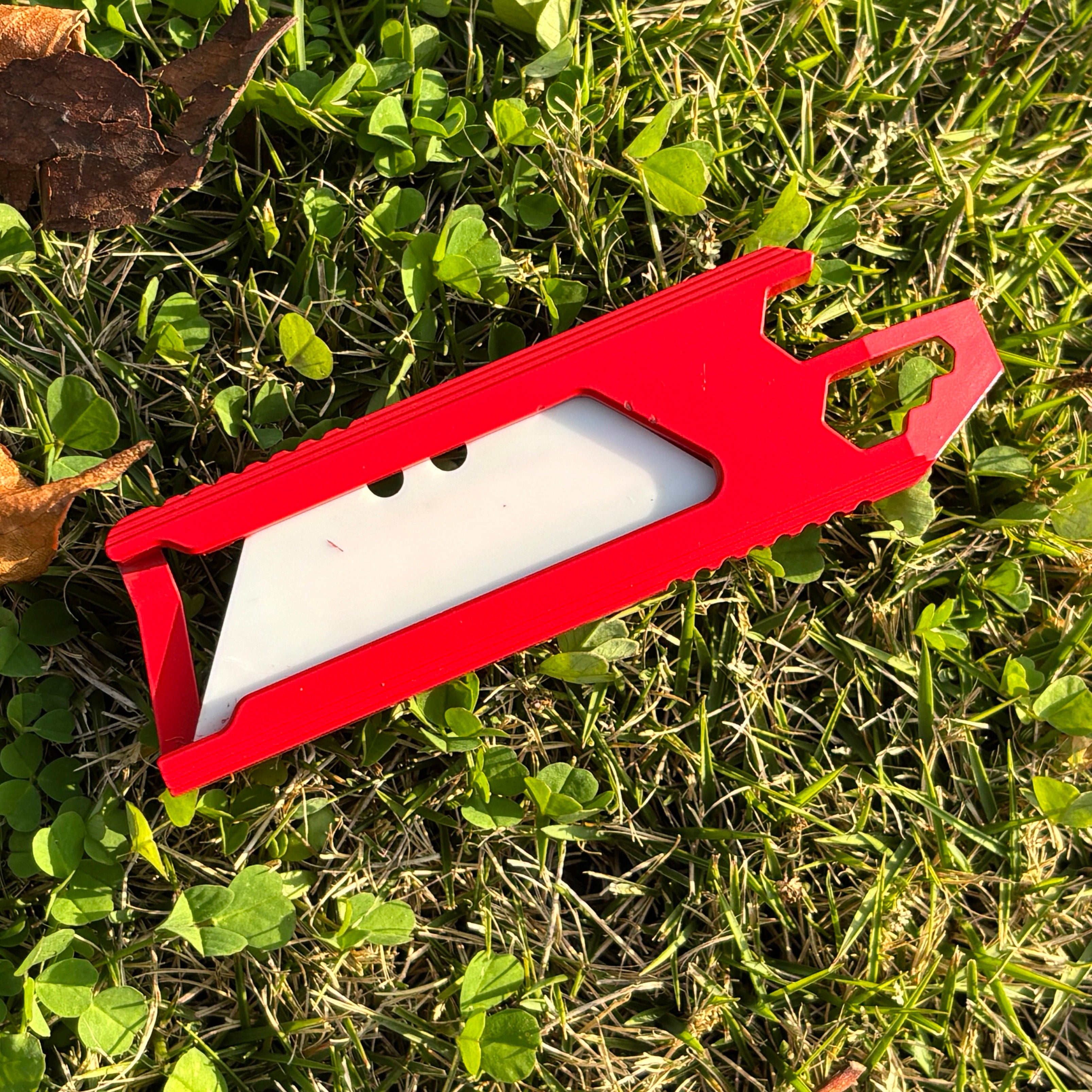 SnakeSword Honey Badger Utility Knife II Pro Titanium China Red